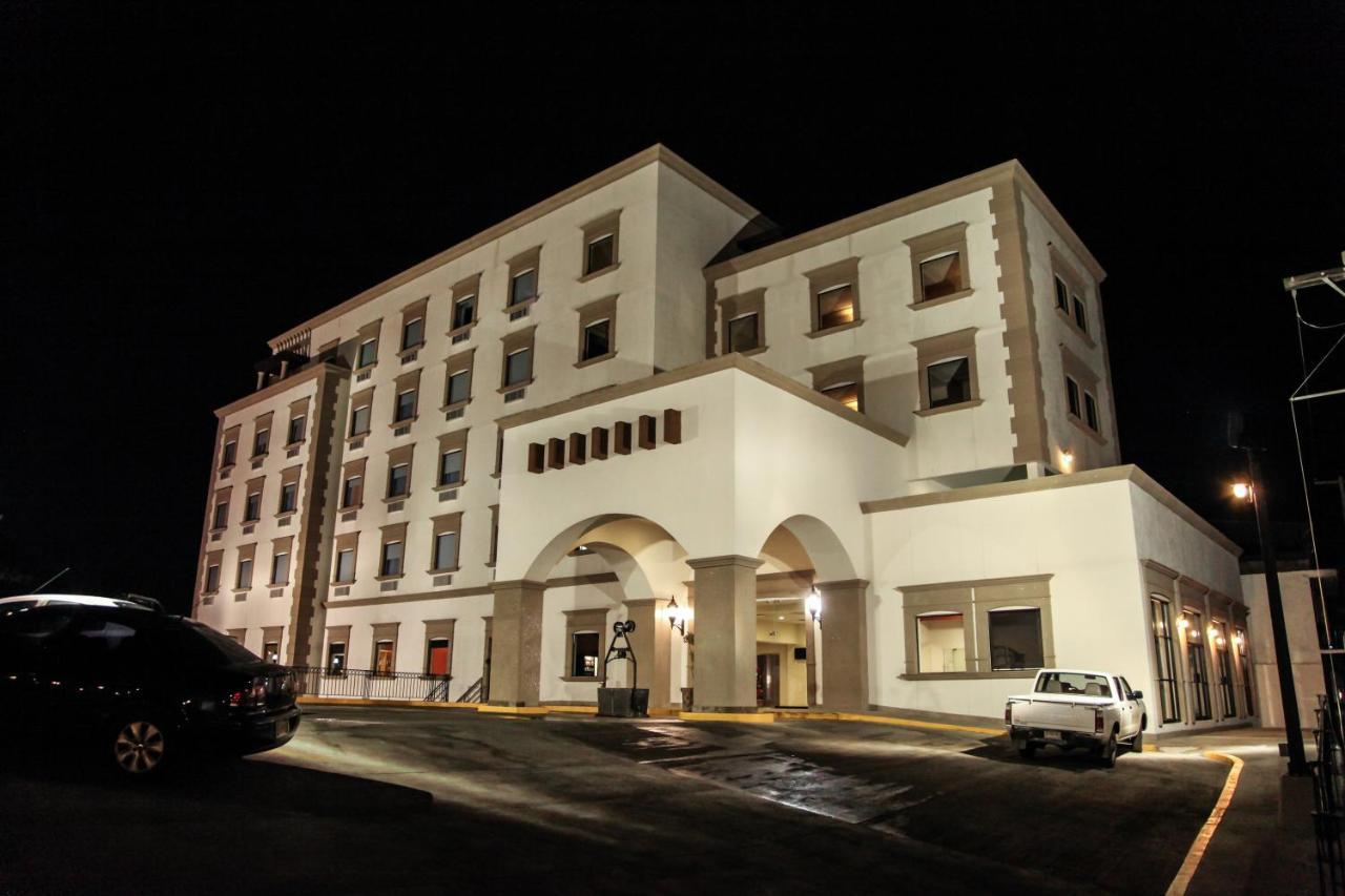 Best Western Plus La Mina Parral Exterior foto
