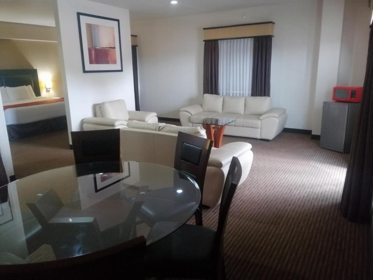 Best Western Plus La Mina Parral Exterior foto